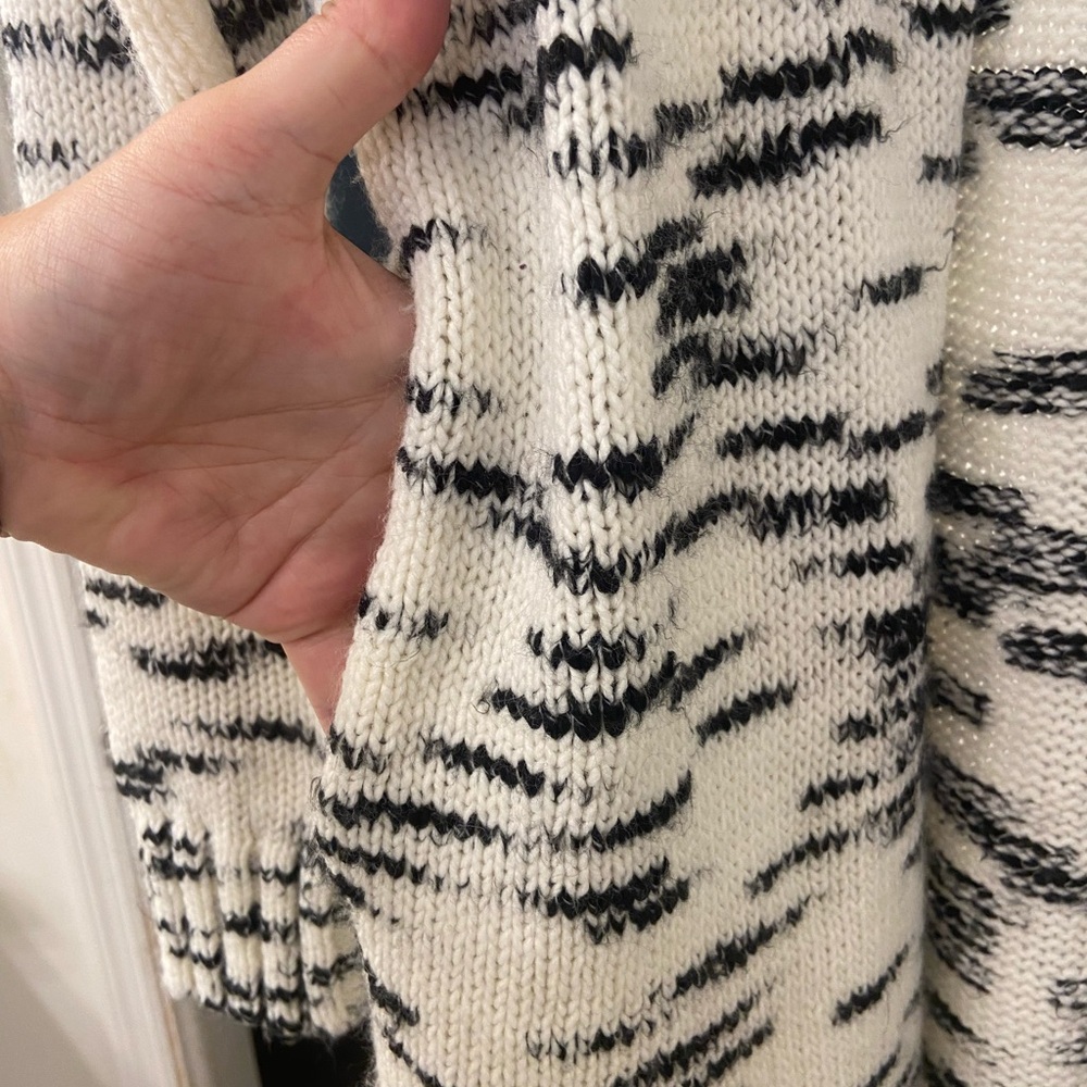 LOFT Women's Black and White Open Cardigan - Picture 3 of 4